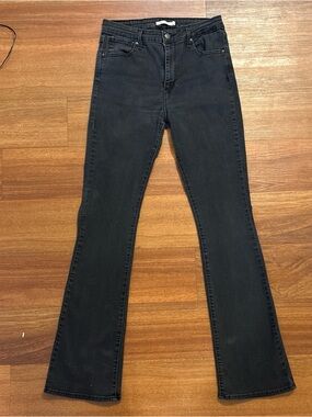 Levi's Black Flared Jeans - High-Rise Stretch